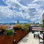 Premium Penthouse 