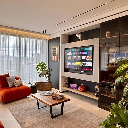 Premium Penthouse 