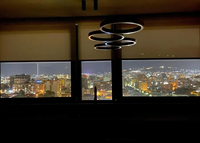 Premium Penthouse 
