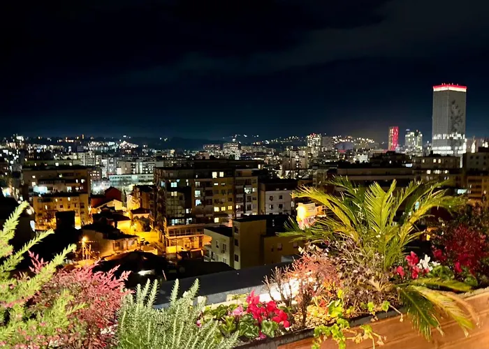 Premium Penthouse 