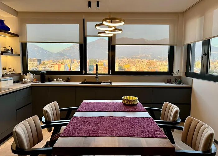 Premium Penthouse 