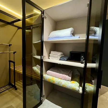 Premium Penthouse 