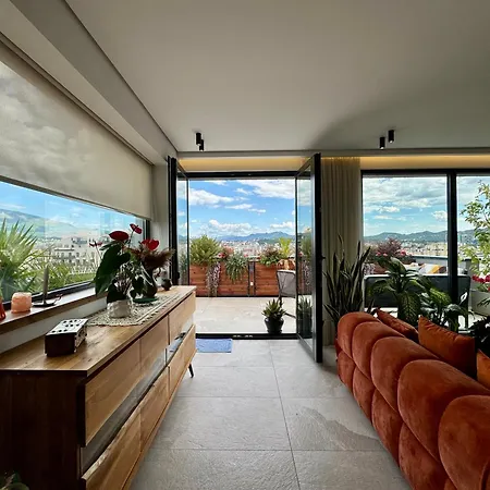 Premium Penthouse 