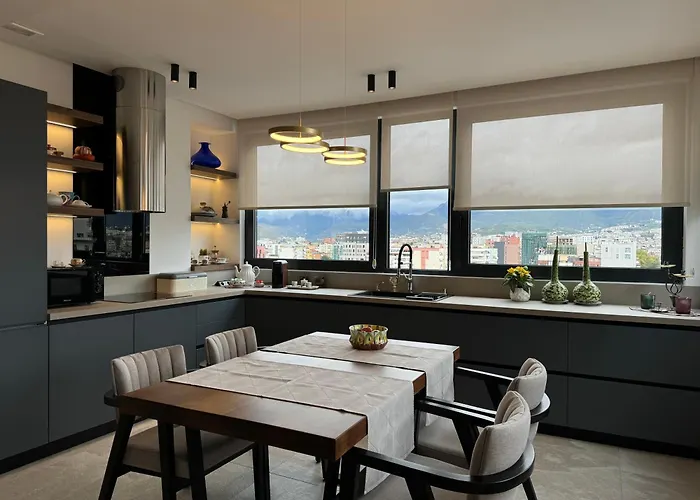Premium Penthouse 