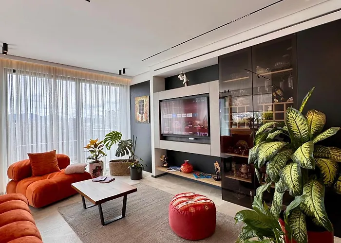 Premium Penthouse 